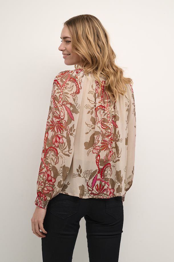 Cream: Noviba Blouse