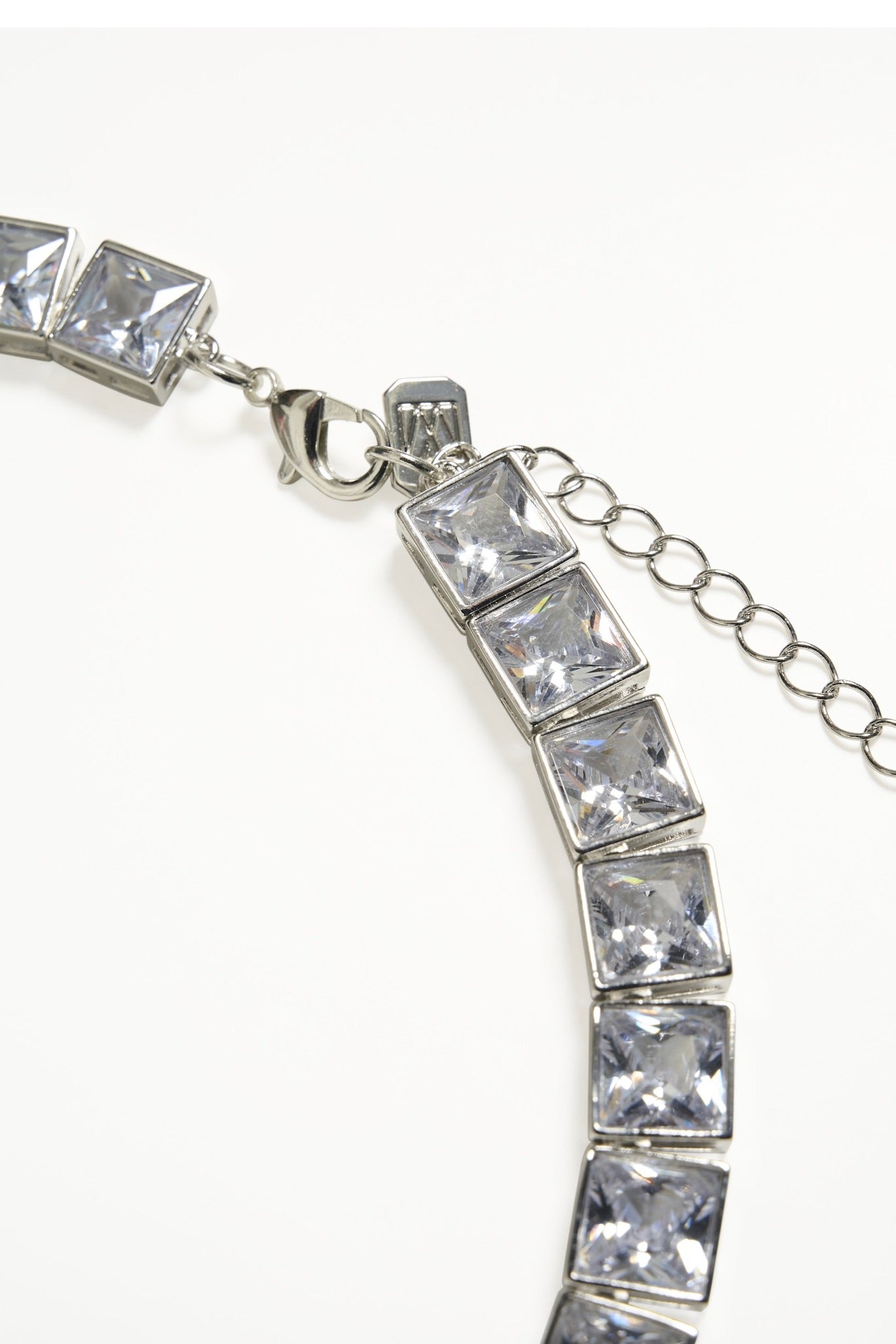 InWear: Statement Necklace
