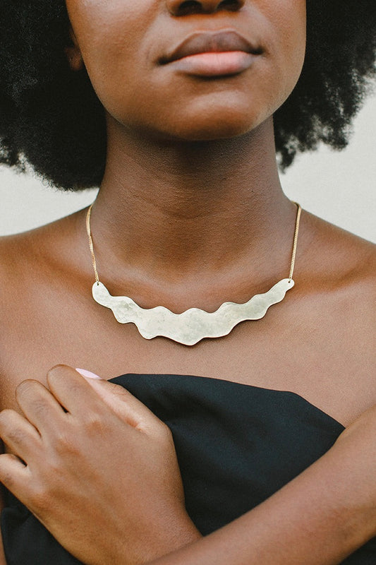 Enarmoured: Wave Collar