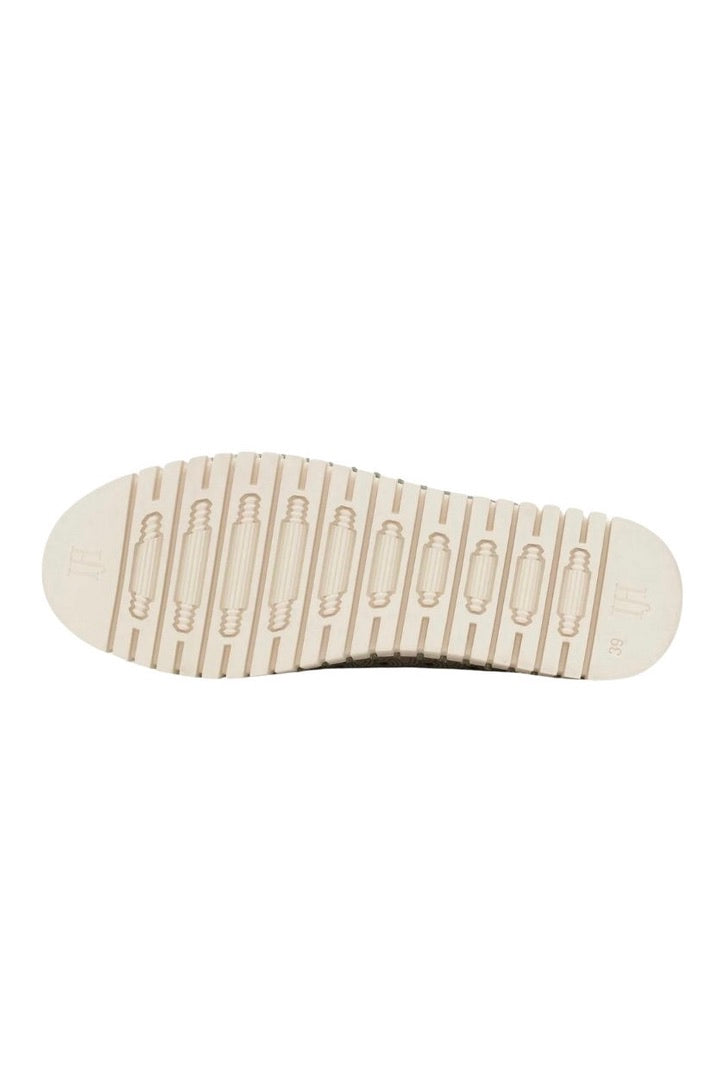 Ilse Jacobsen: Tulip Platforms
