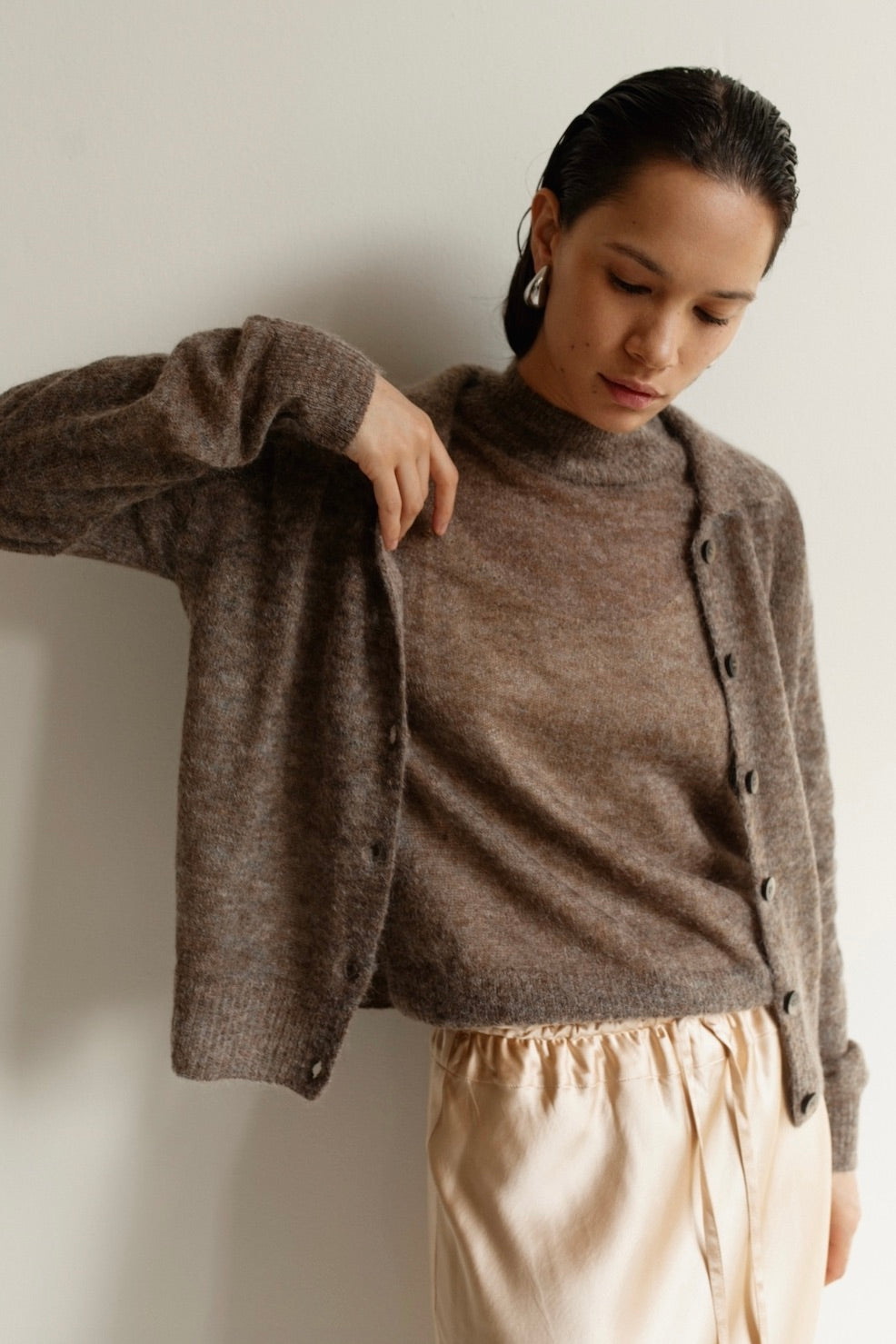 Paper Label: Gia Cardigan (2 Colours)