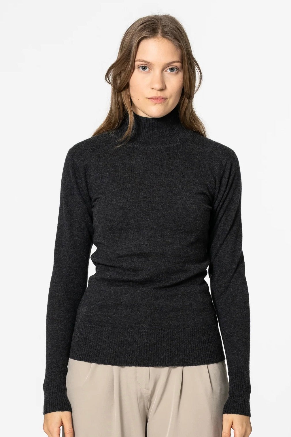 Dinadi: Merino Turtleneck (5 Colours)