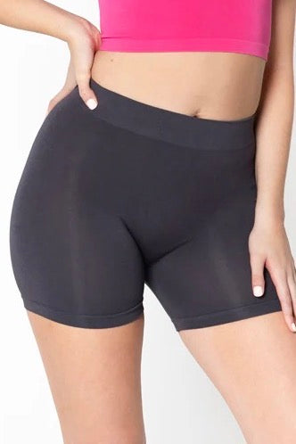 C'est Moi: Bamboo Shorts (5 Colours)