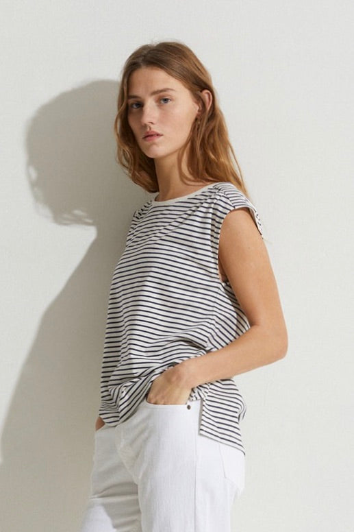 Yerse: Navy Striped T-Shirt