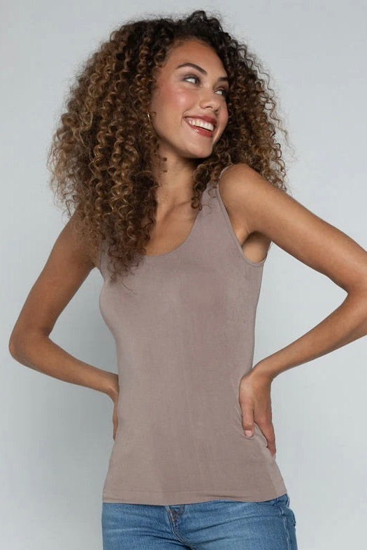 C'est Moi: Short Tank (Many Colours)