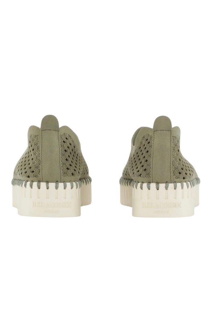 Ilse Jacobsen: Tulip Platforms