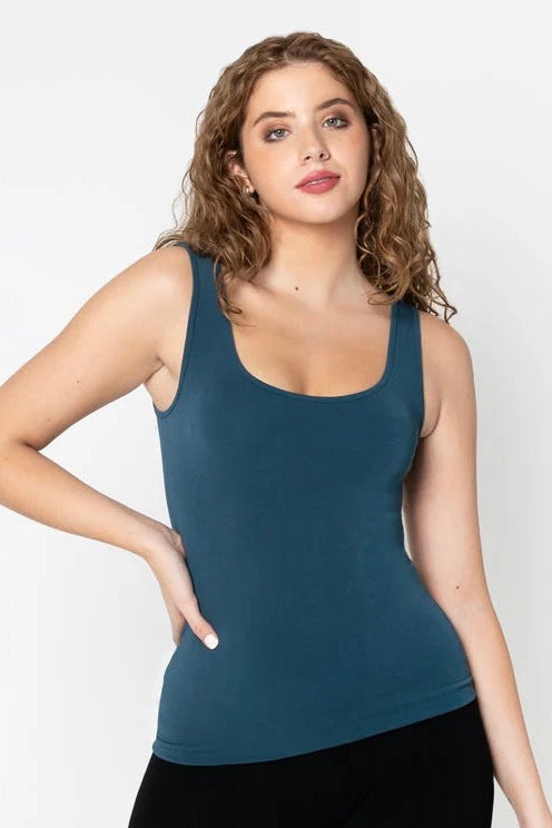 C'est Moi: Short Tank (Many Colours)