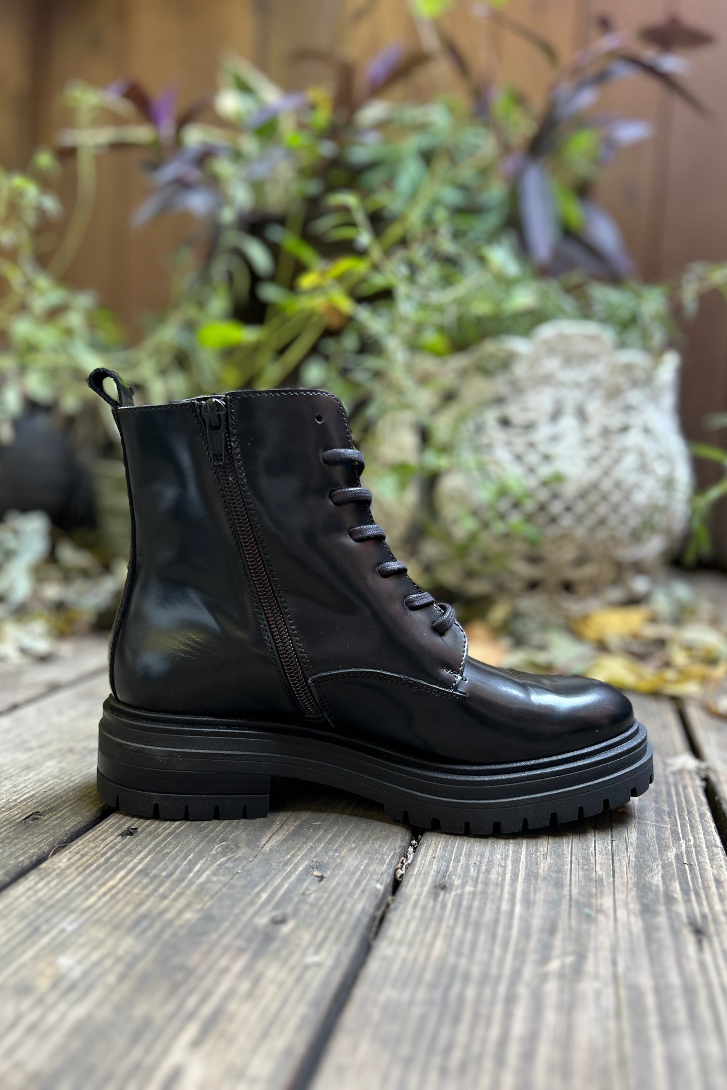 David Tyler: Lace Up Boot