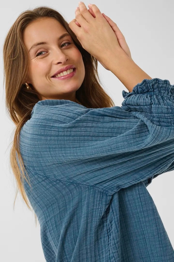 Culture: Elina Blouse