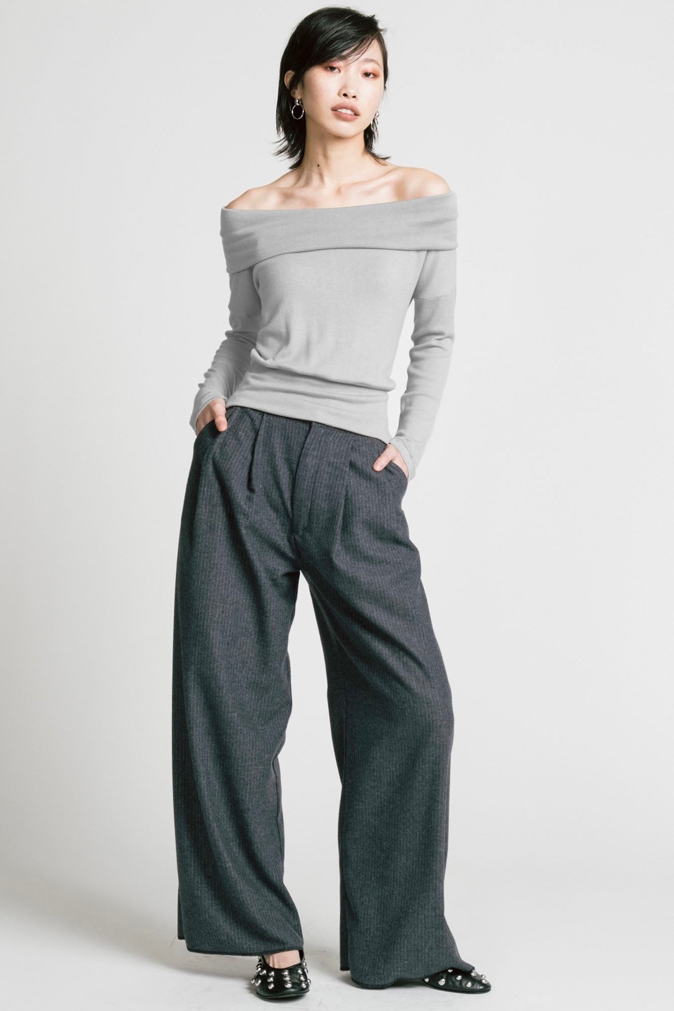 Allison Wonderland: Changes Sweater (2 Colours)