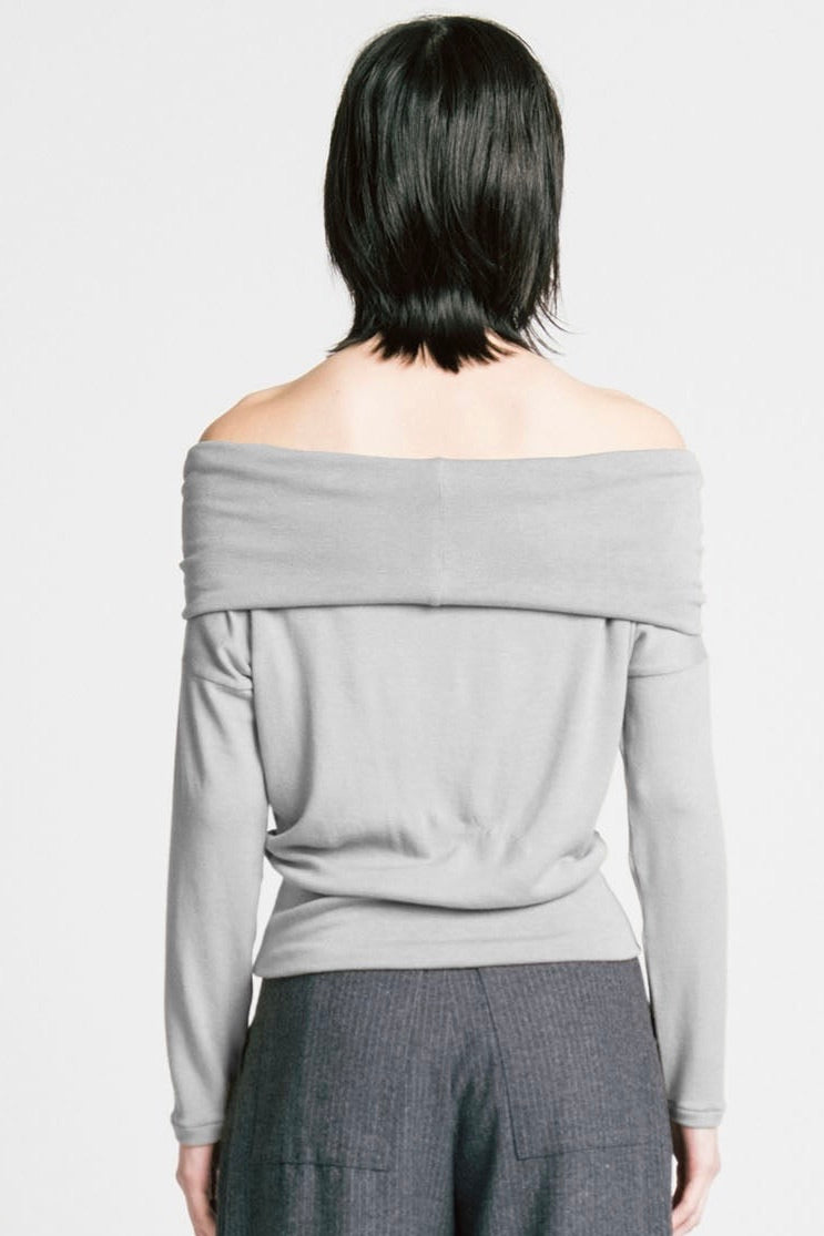 Allison Wonderland: Changes Sweater (2 Colours)