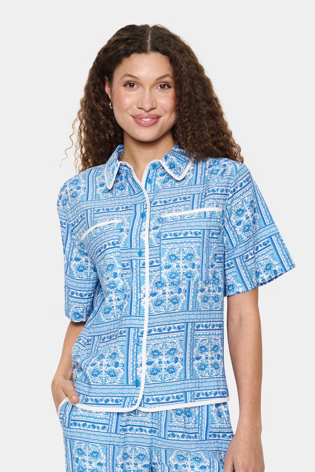 Saint Tropez: Kaisa Shirt