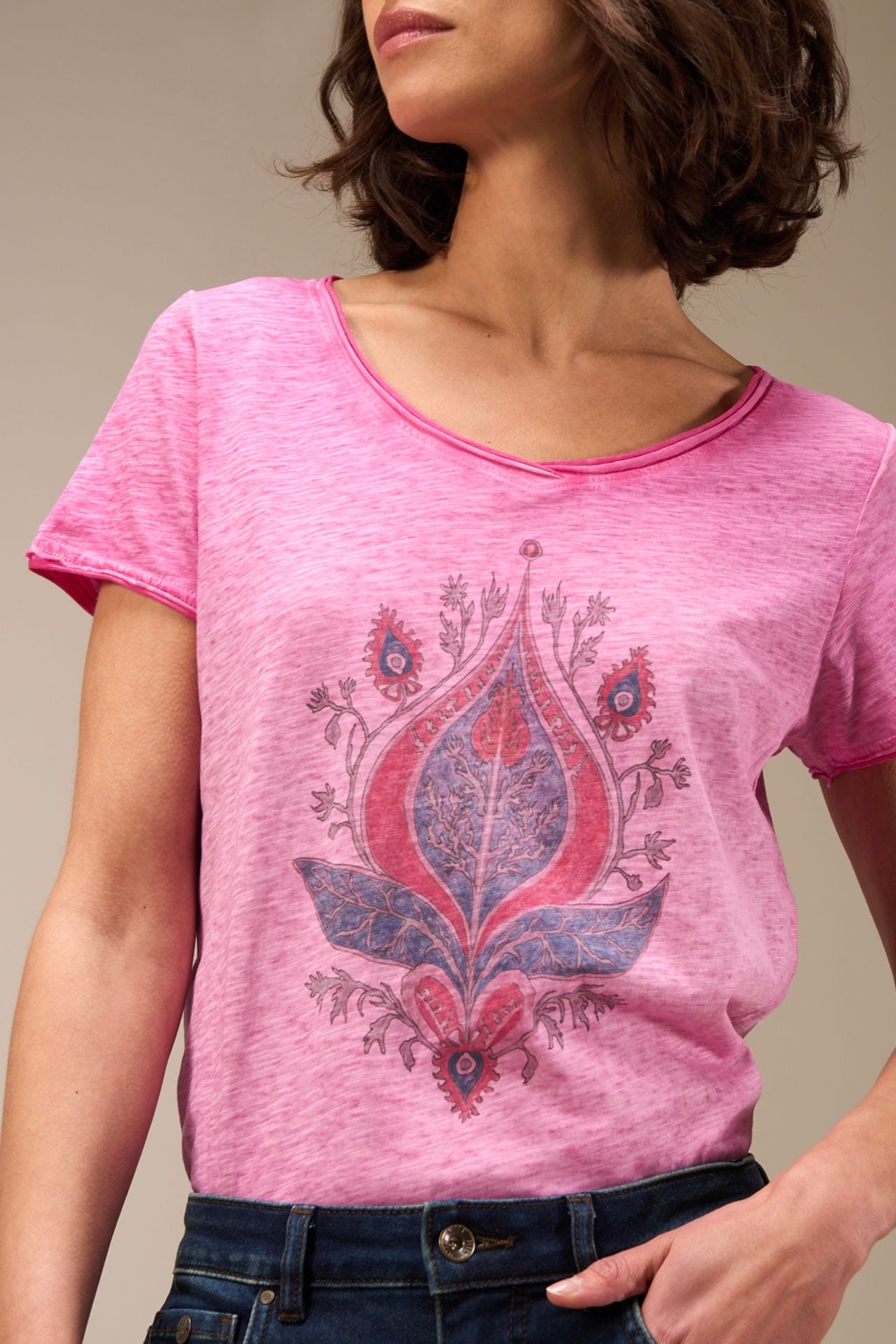 Nile: Graphic Tee (4 Colours)