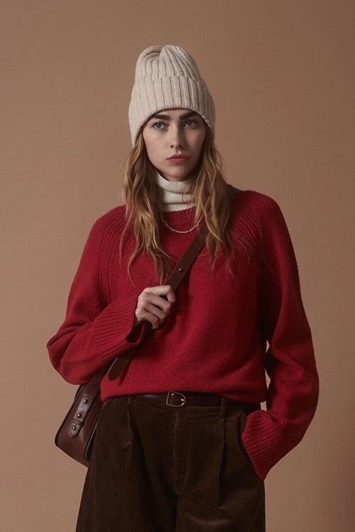 Yerse: Red Crewneck Sweater