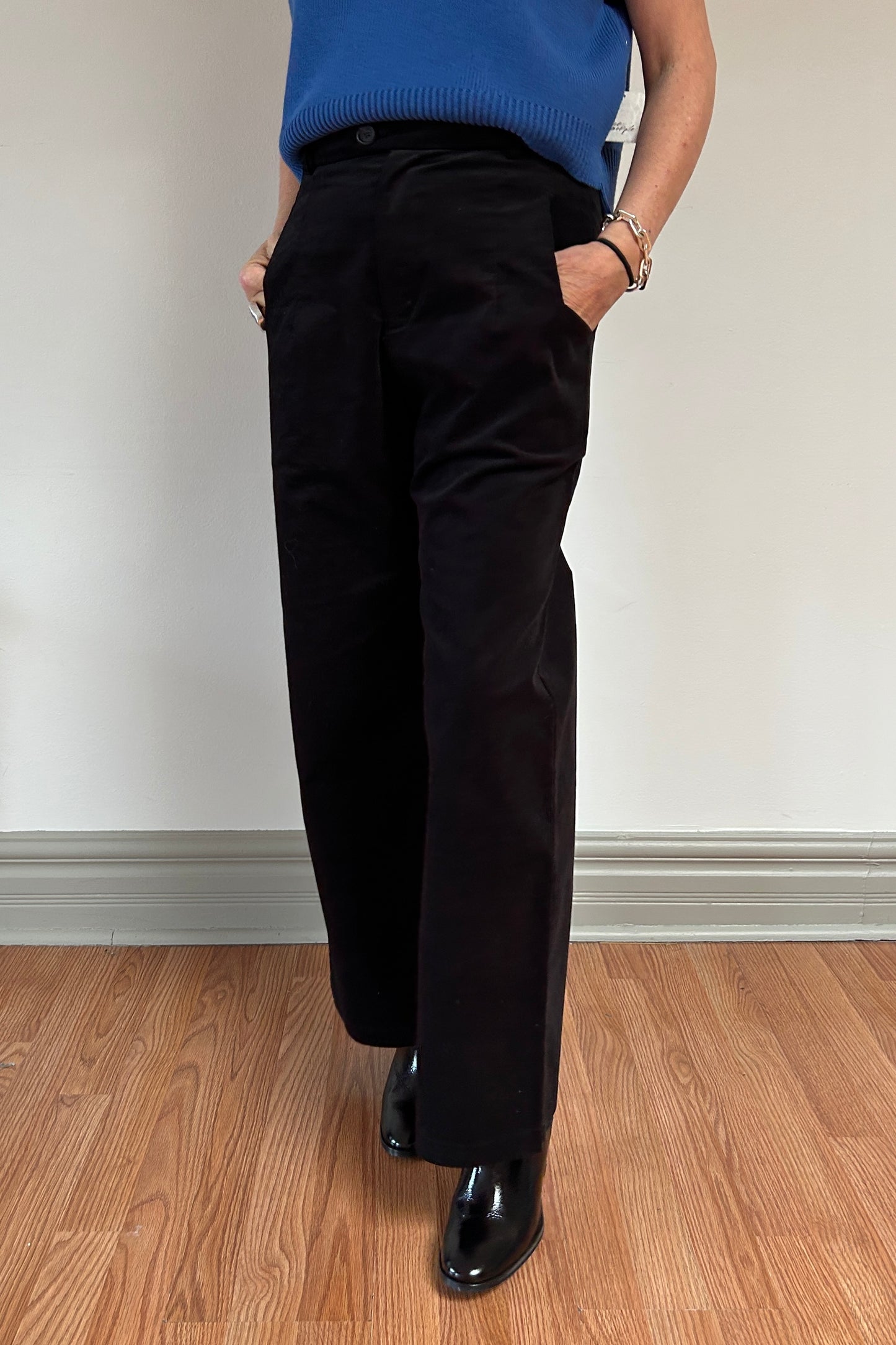 Jennifer Glasgow: Diana Corduroy Pants (2 Colours)