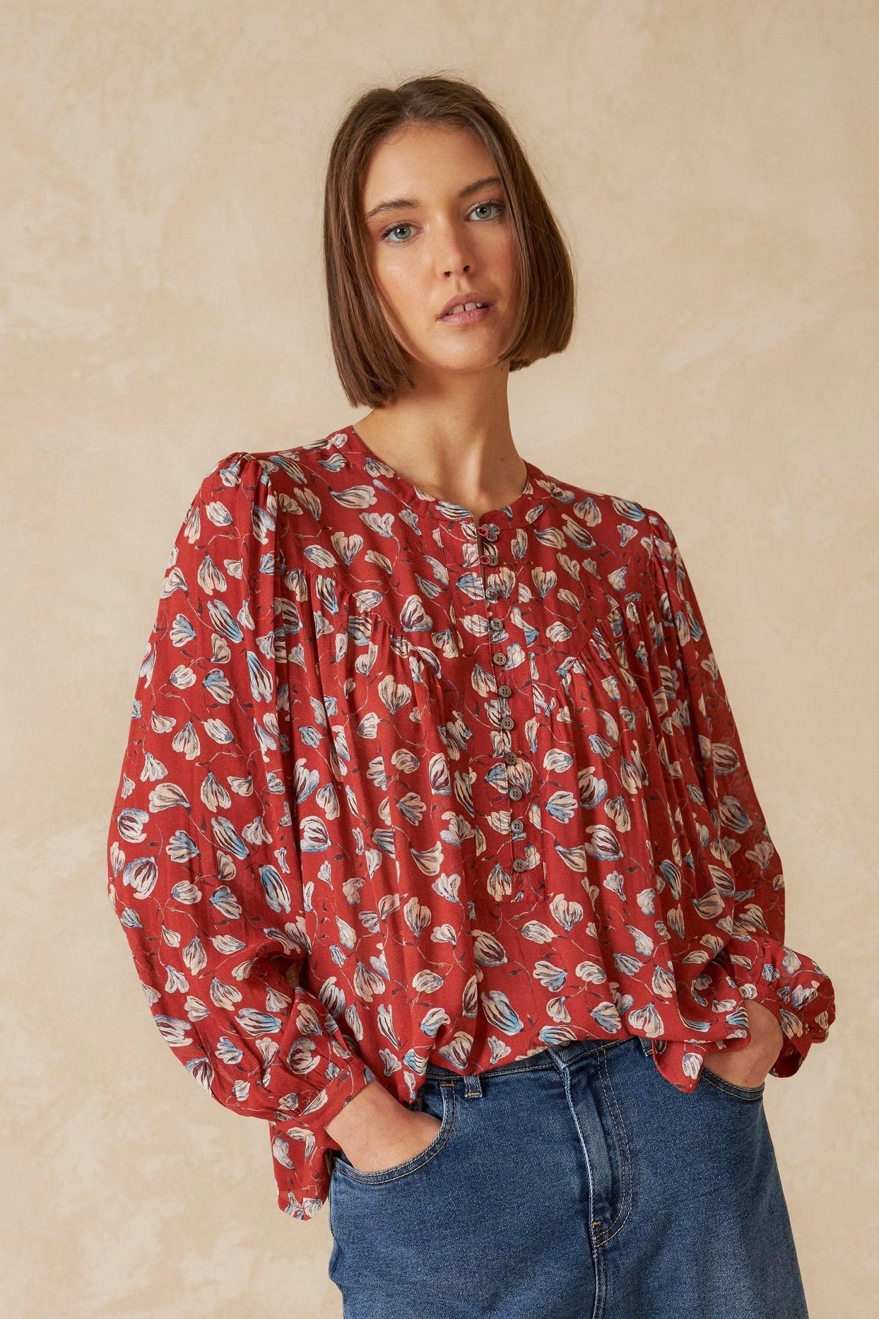 Indi & Cold: Printed Blouse