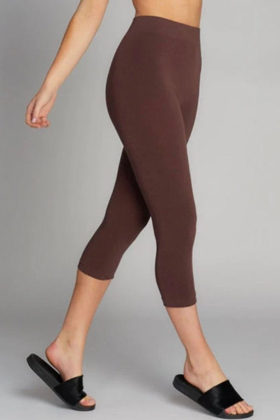 C'est Moi: 3/4 Bamboo Leggings (6 Colours)