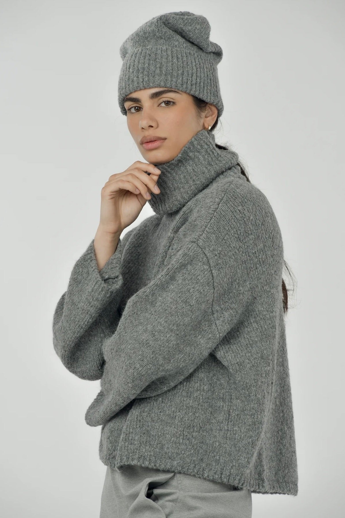 Paper Label: Nyla Turtleneck (2 Colours)