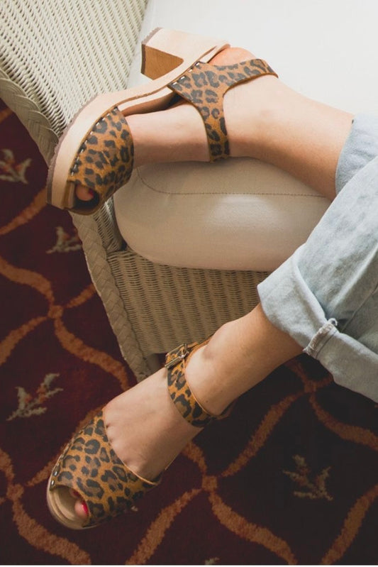 Lotta: Highwood Peep Toe Leopard