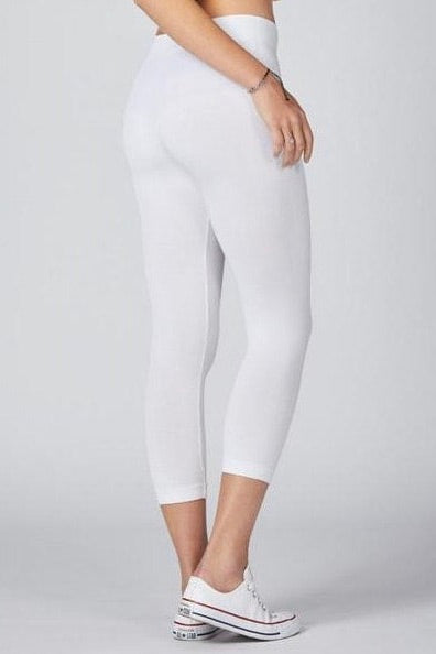 C'est Moi: 3/4 Bamboo Leggings (6 Colours)