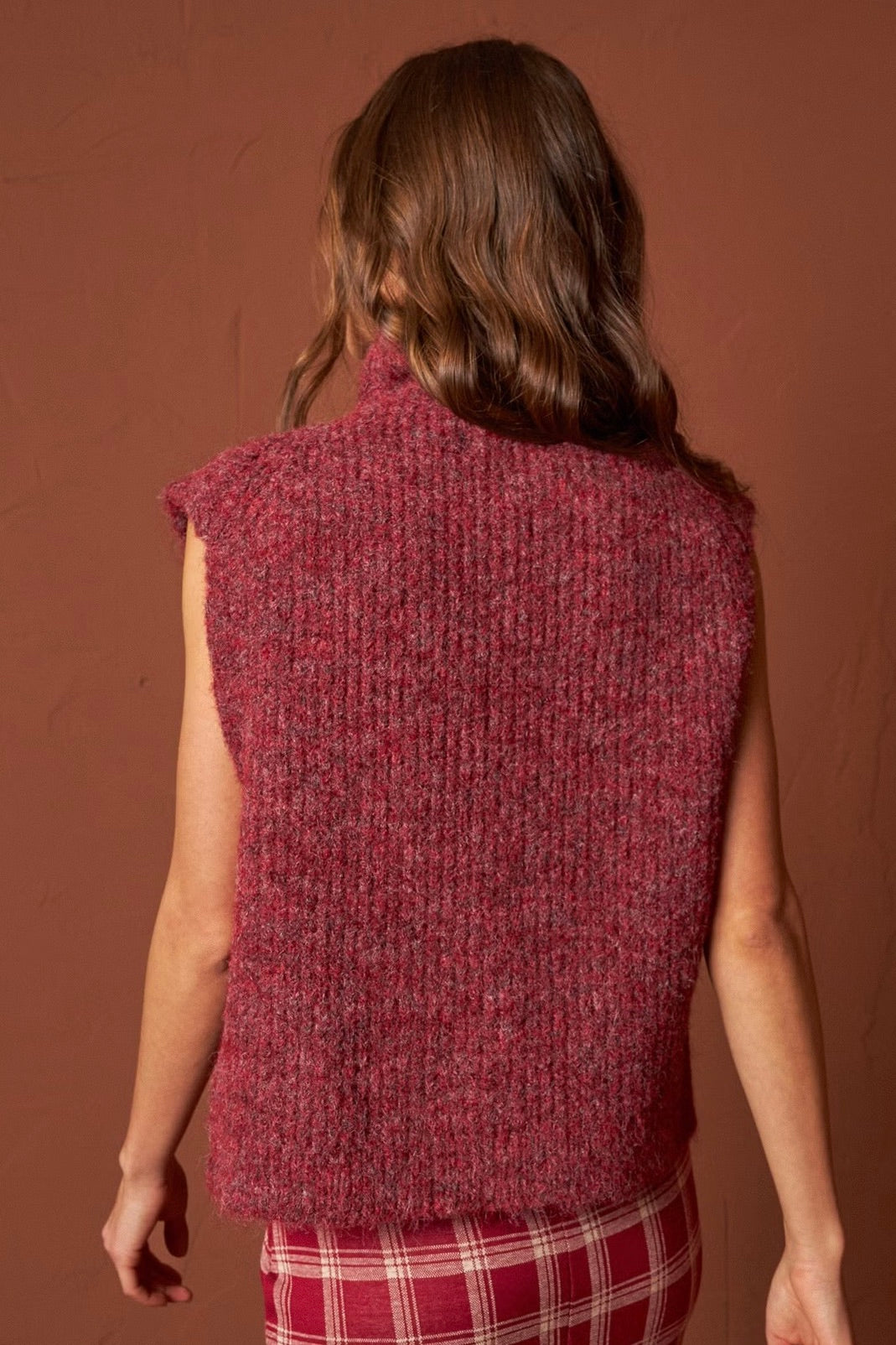 Indi & Cold: Knit Vest (2 Colours)