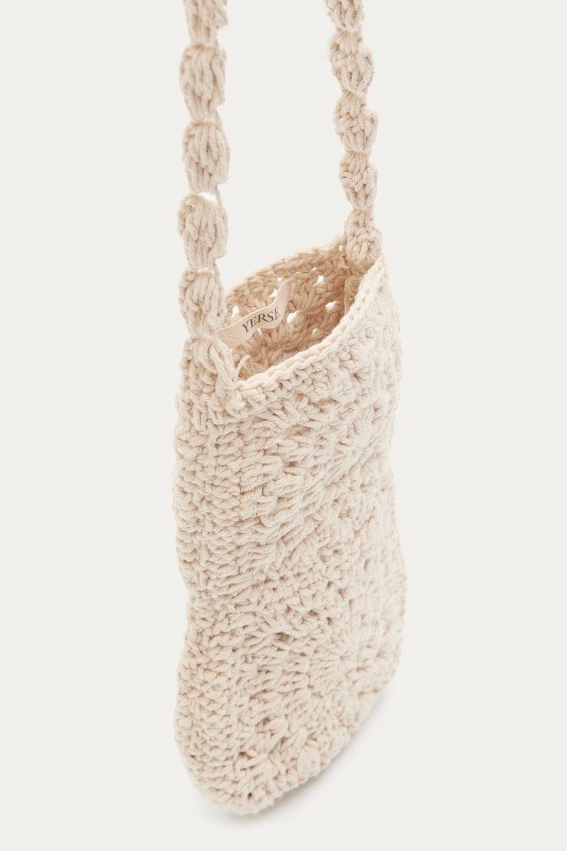 Yerse: Crochet Phone Pouch