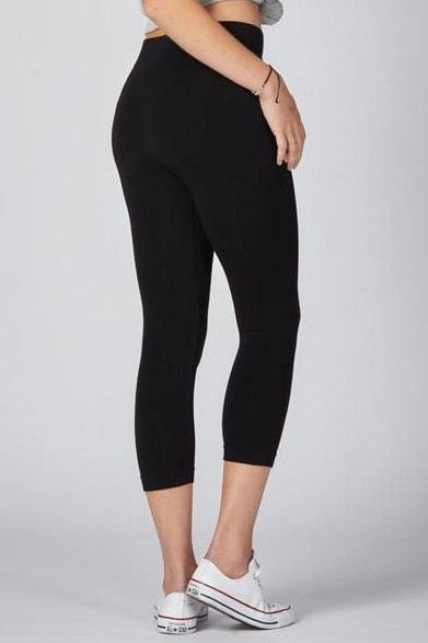 C'est Moi: 3/4 Bamboo Leggings (6 Colours)