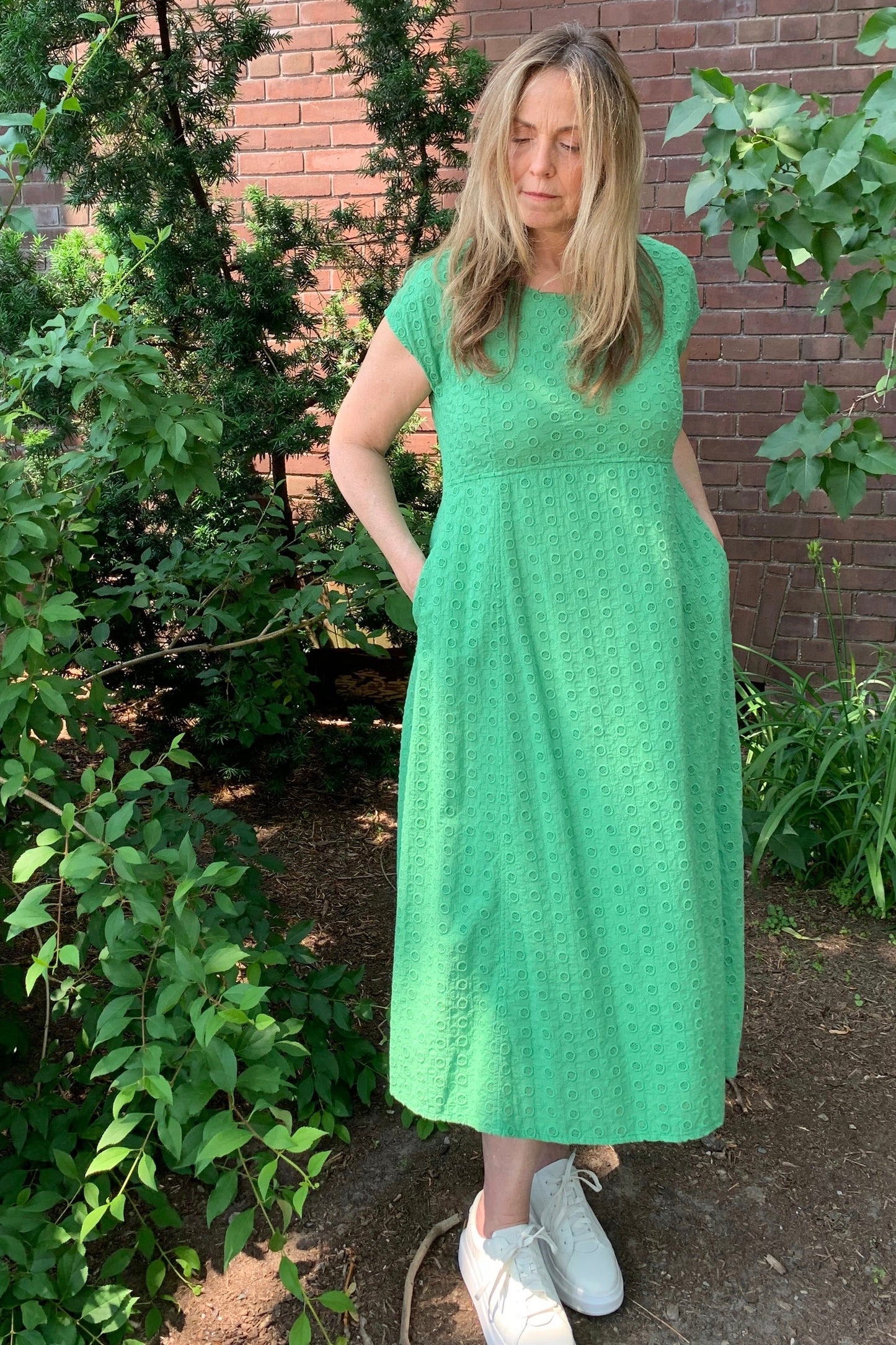 Grizas: Green Eyelet Dress