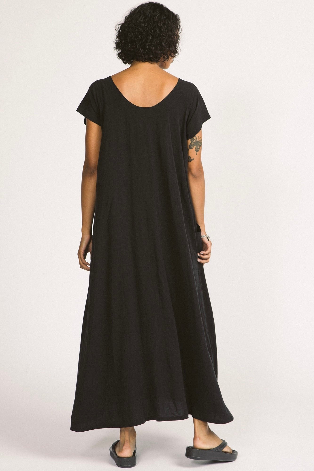 Allison Wonderland: Enola Dress Black