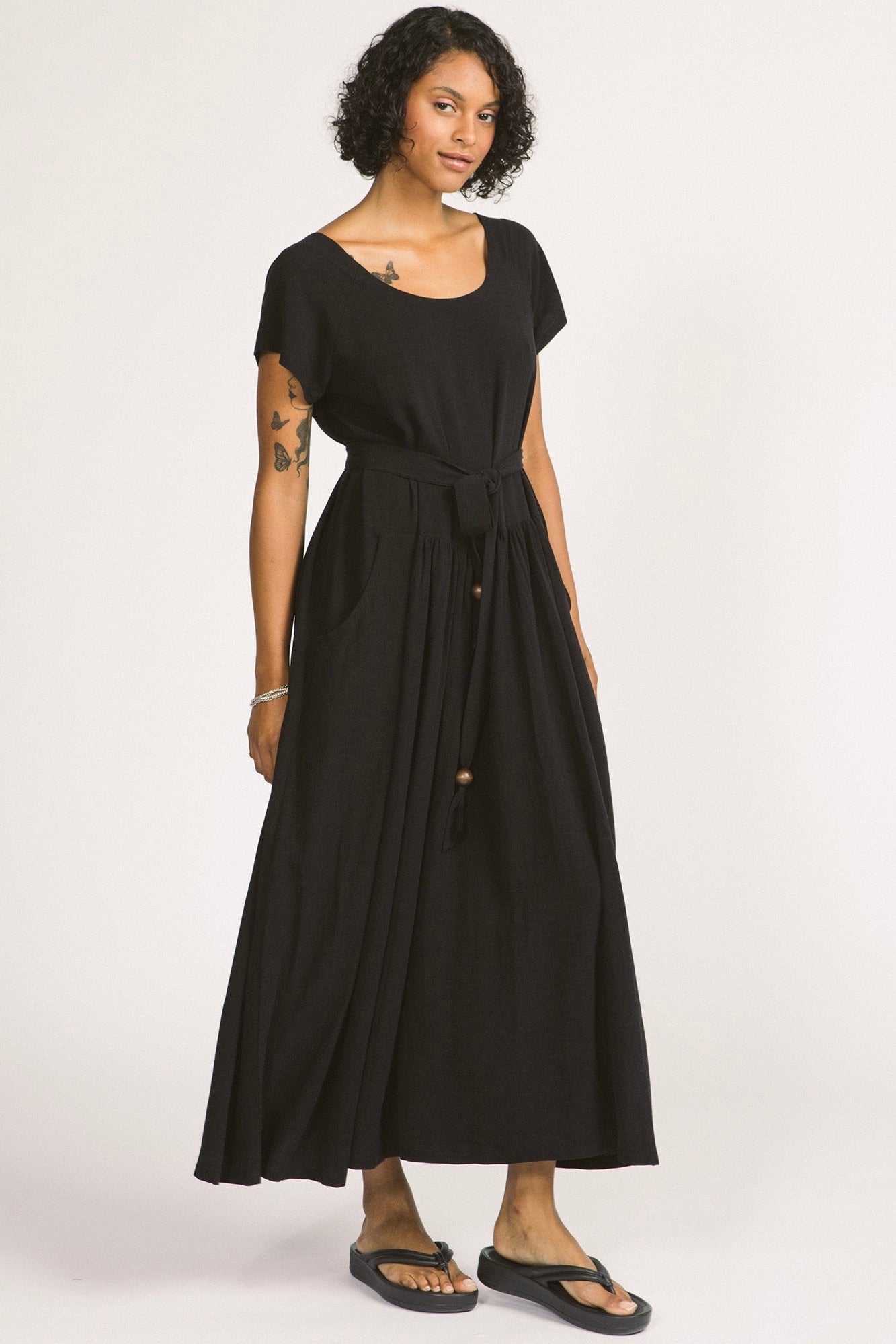 Allison Wonderland: Enola Dress Black