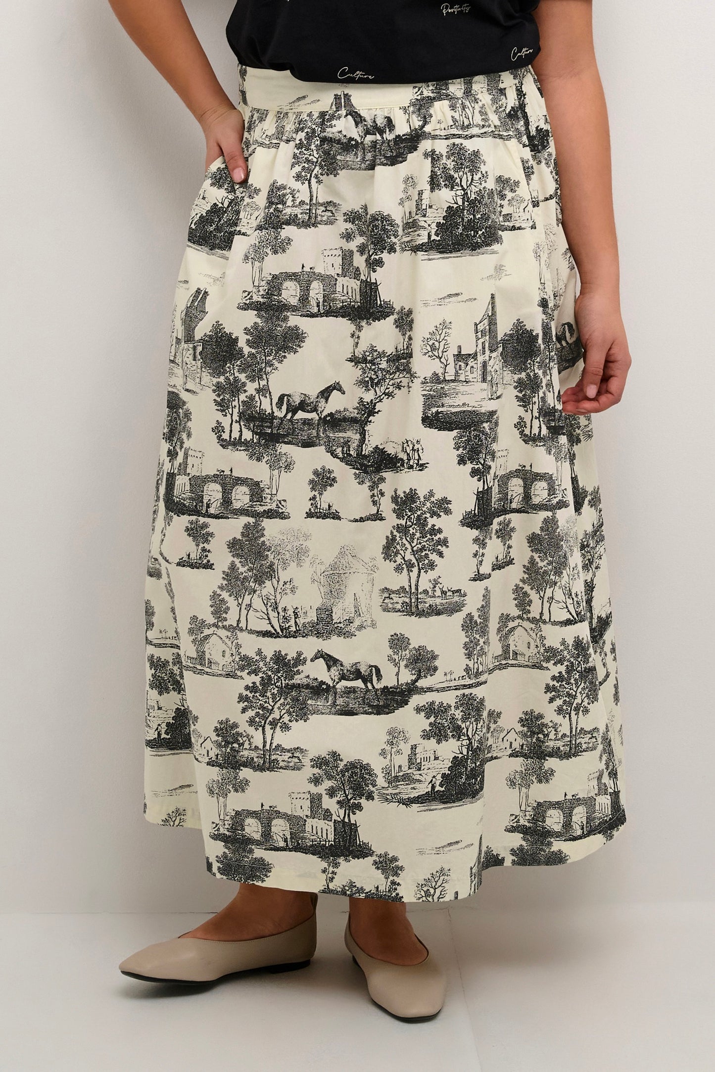 Culture: Olena Skirt