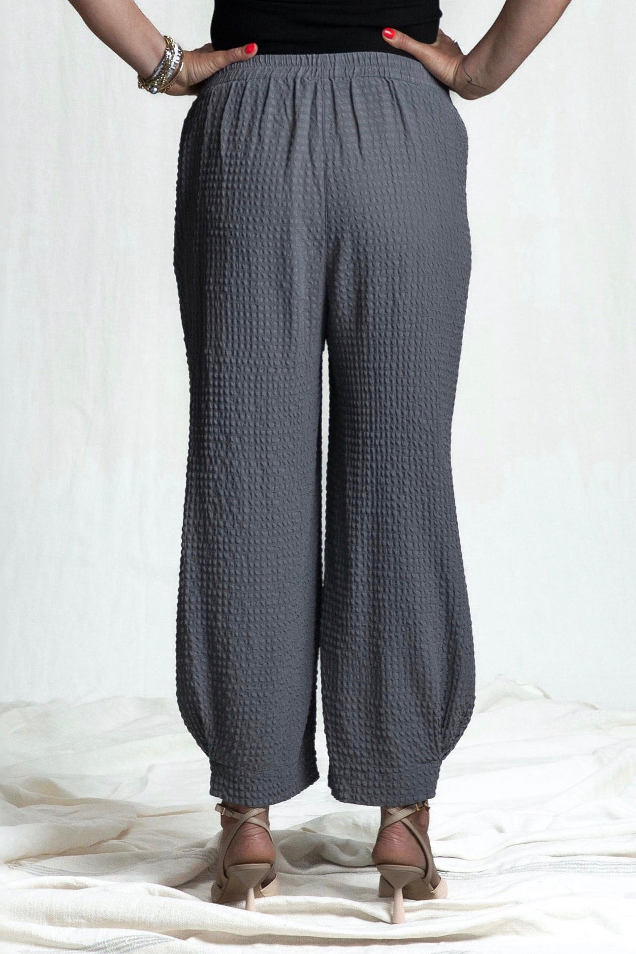 Grizas: Silk Trousers (2 Colours)