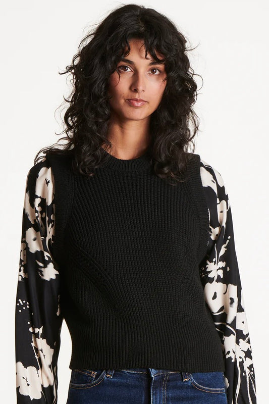 La Fee Maraboutee: Ebime Vest (3 Colours)