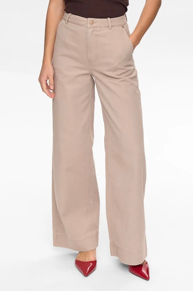 Numph: Numariam Jeans