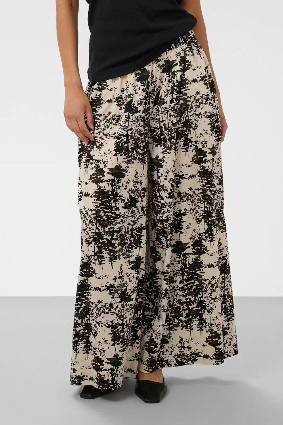 Soaked in Luxury: Naelle Pants