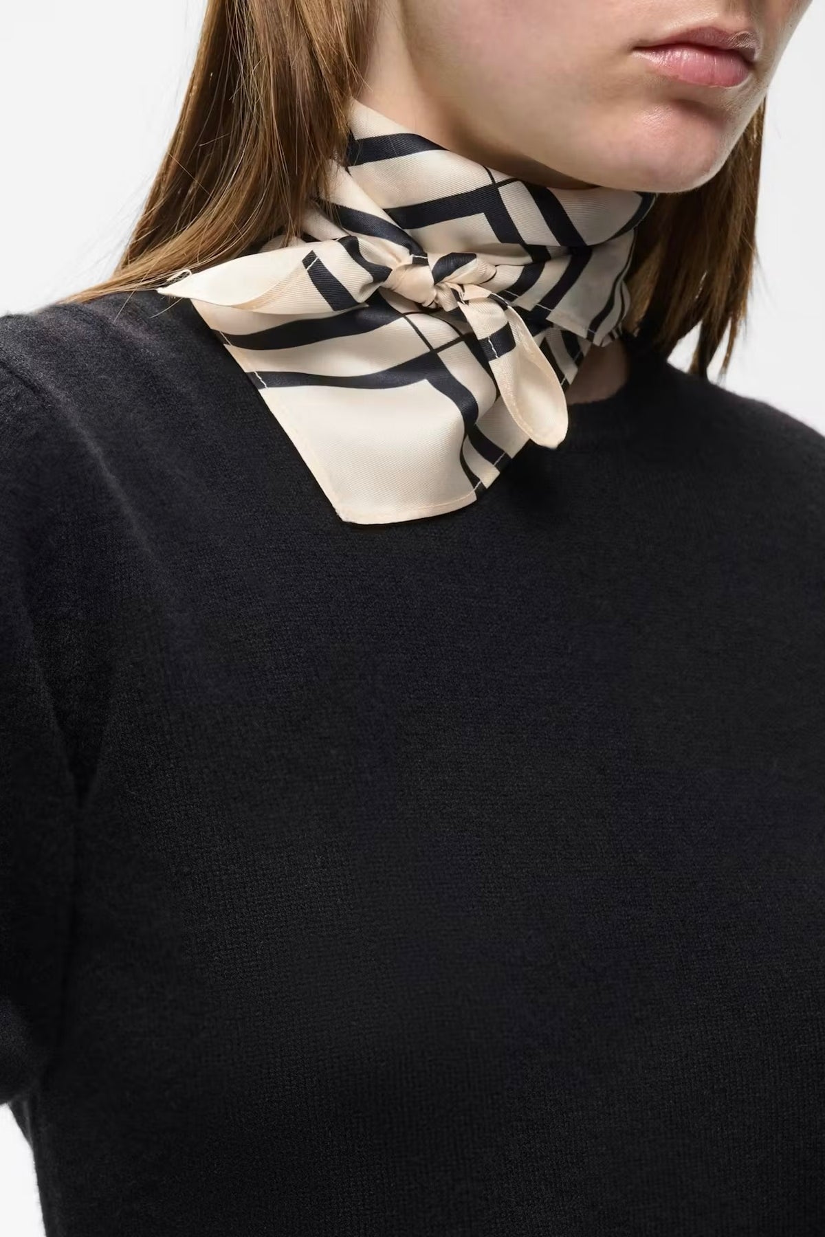 InWear: Rafiq Scarf