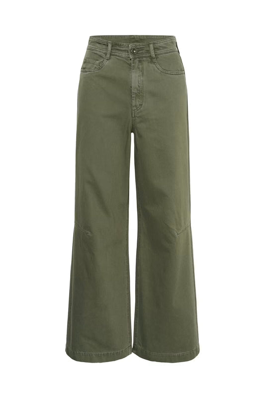 Saint Tropez: Tita Jeans