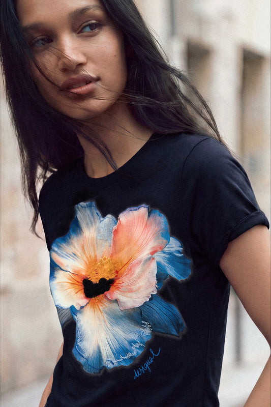 Desigual: Flower Tee (2 Colours)
