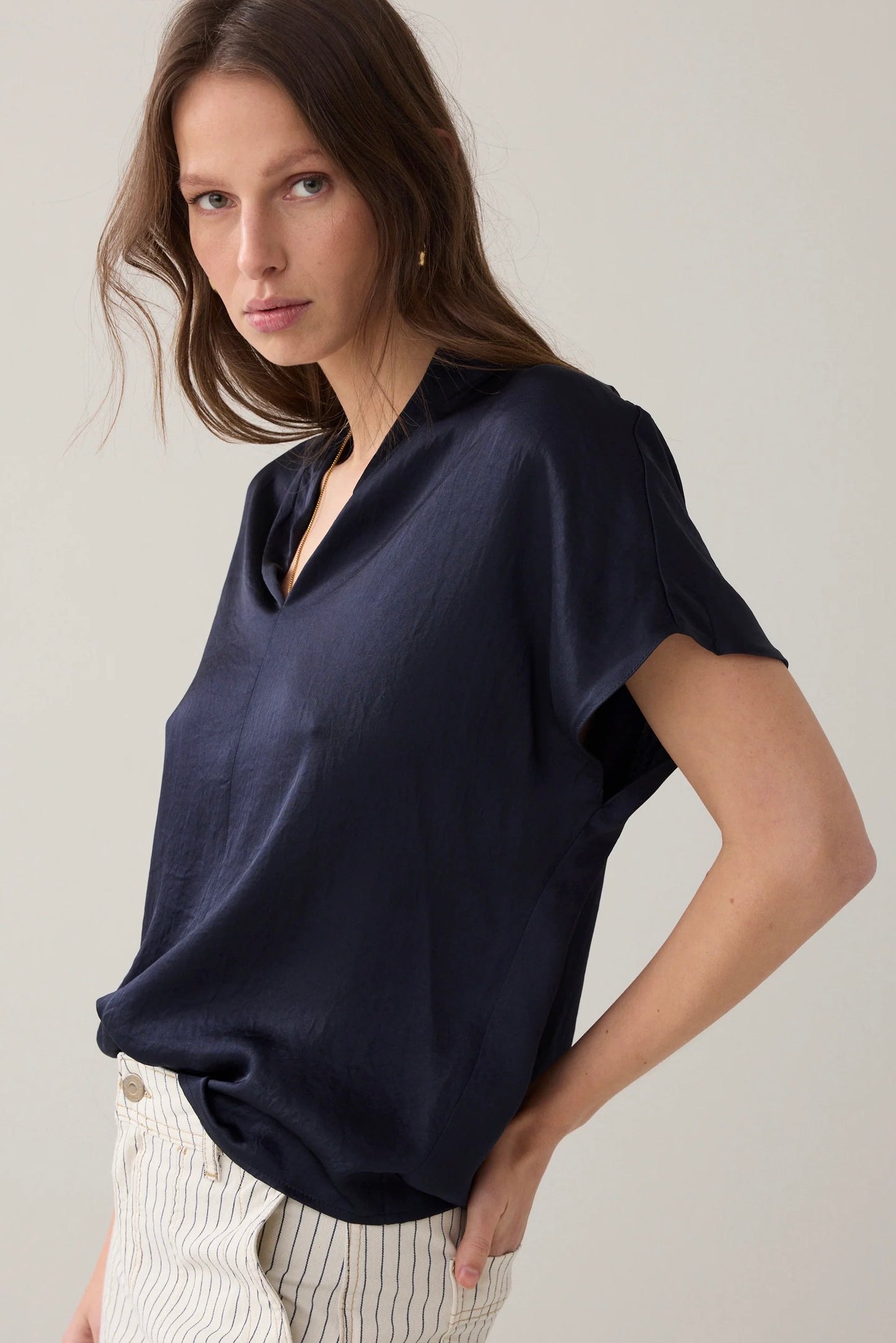 Summum: V-Neck Top Navy