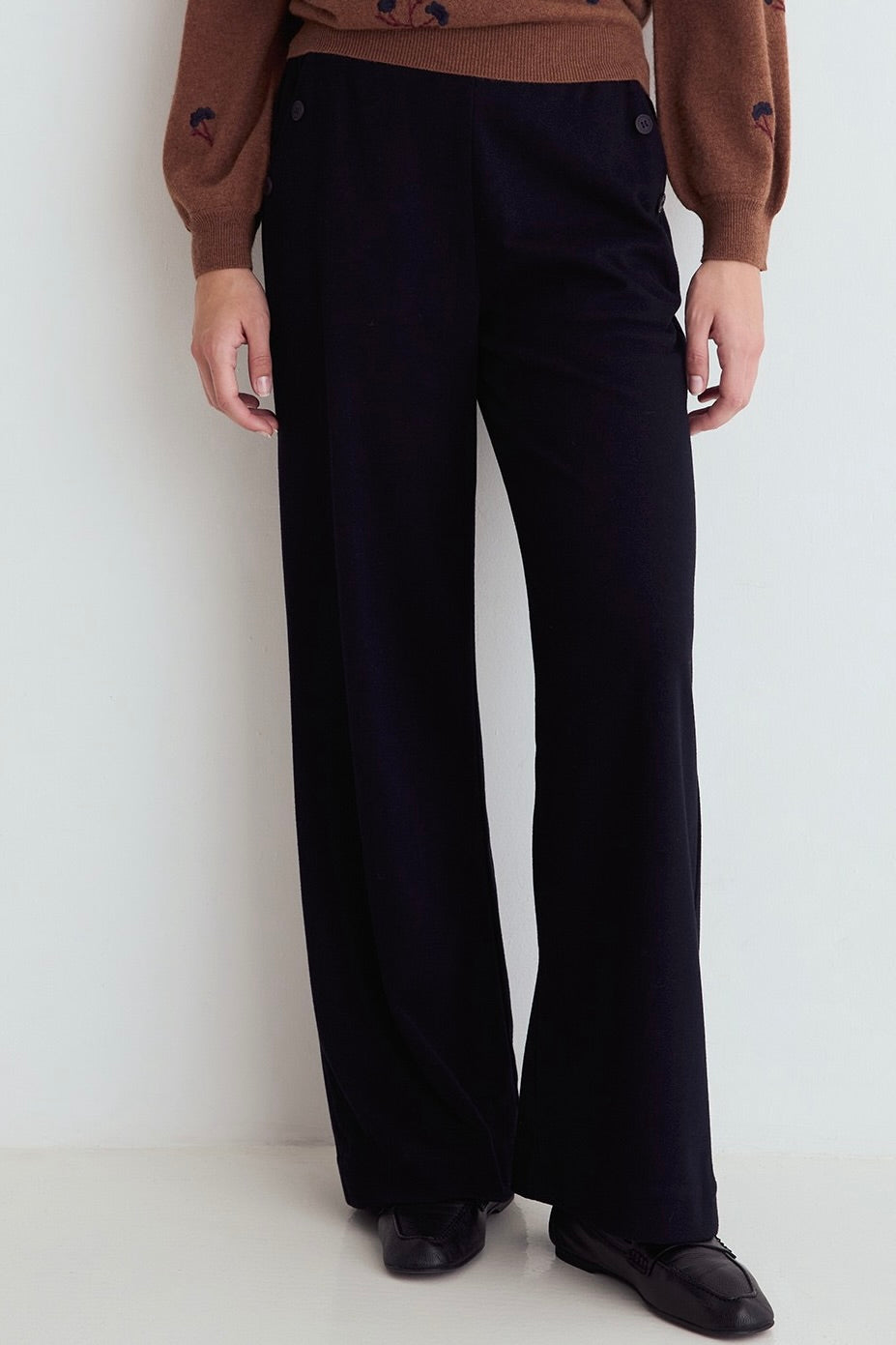 Yerse: Button Trousers