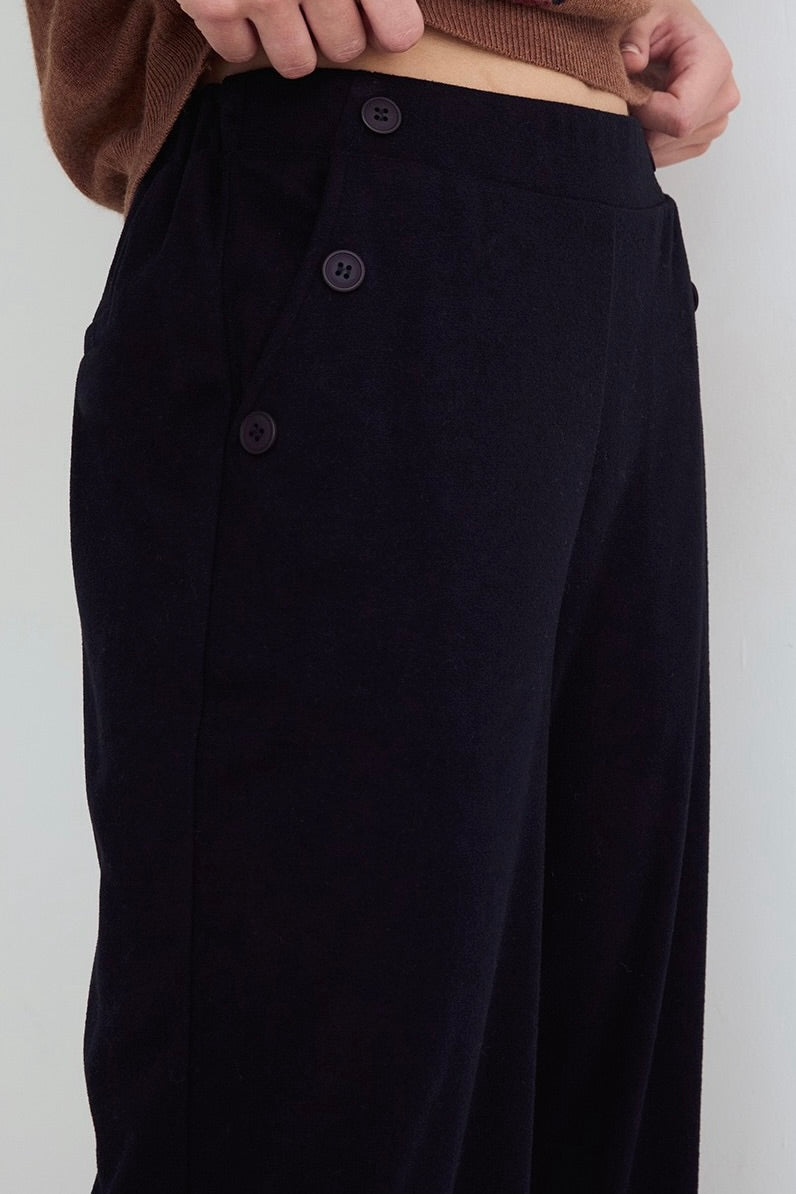 Yerse: Button Trousers