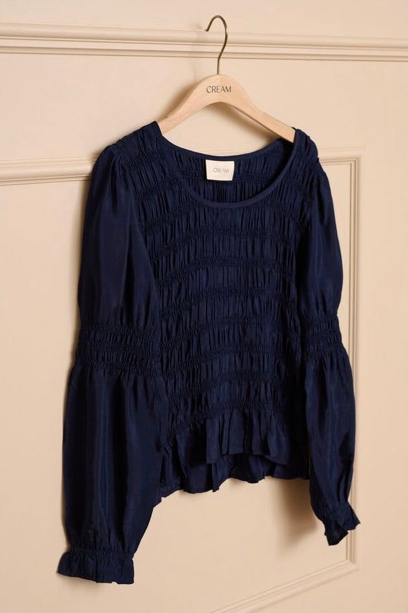 Cream: Henva Scoop Neck