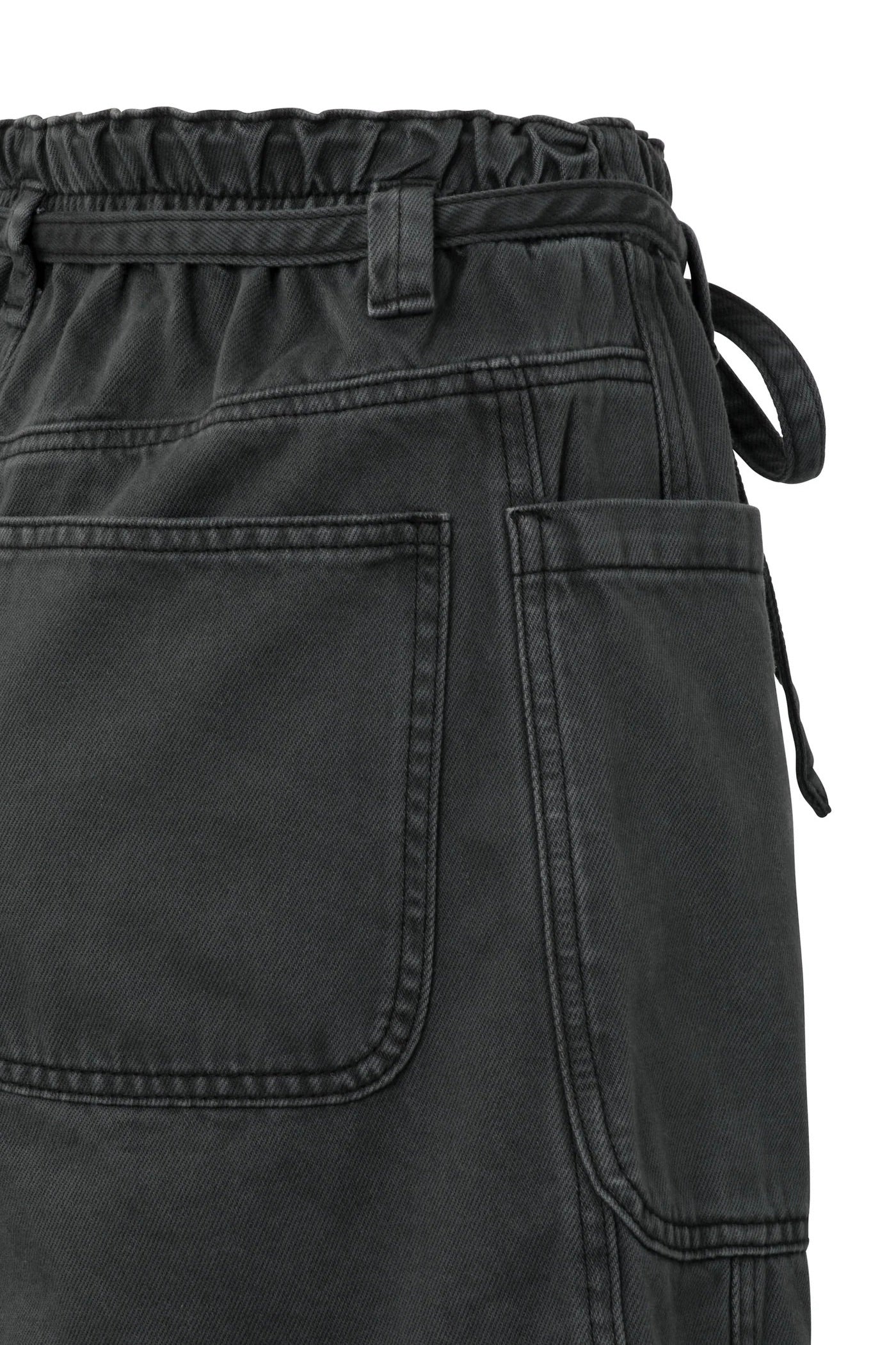 Yaya: High Waisted Shorts (2 Colours)