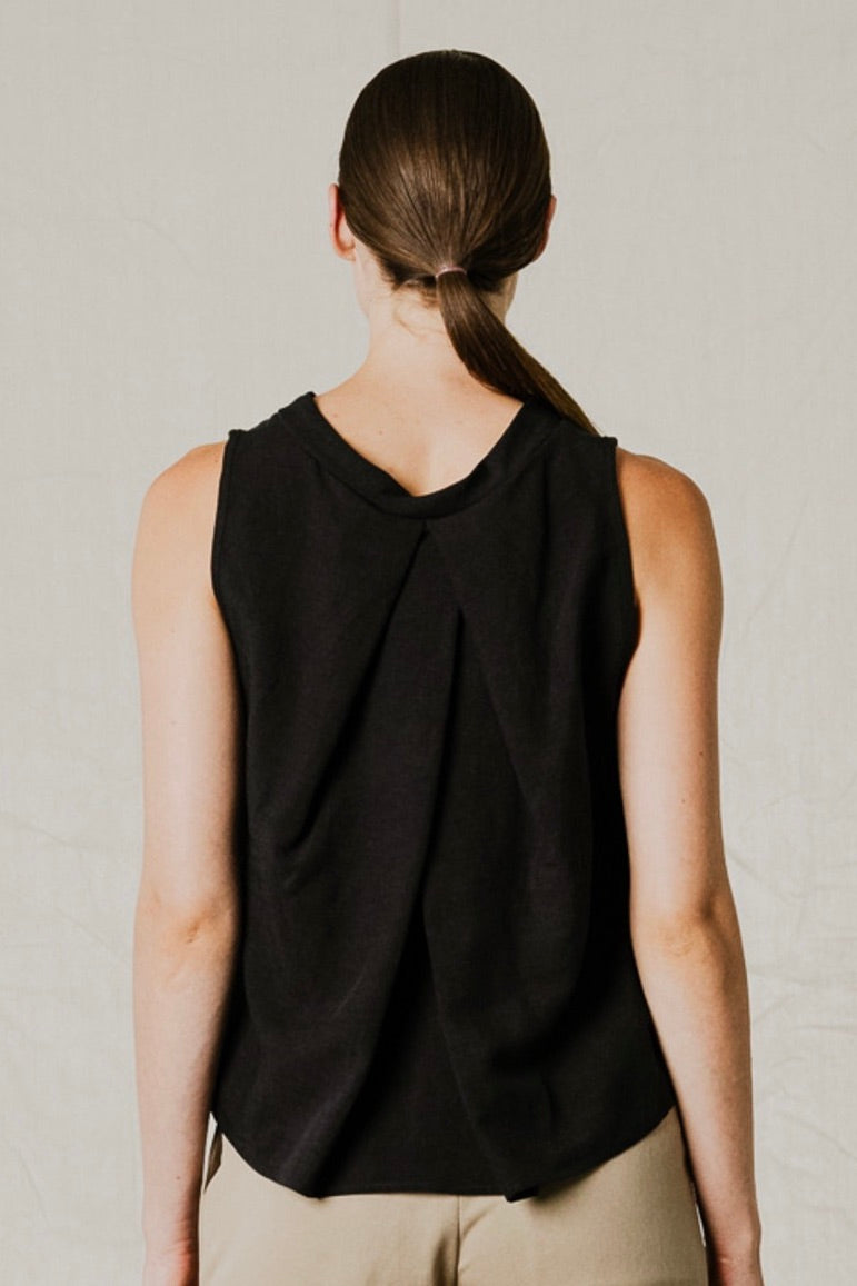 Bodybag by Jude: Pacifica Linen Top (2 Colours)
