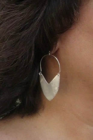 Enarmoured: Tulip Shield Earrings Mini Silver