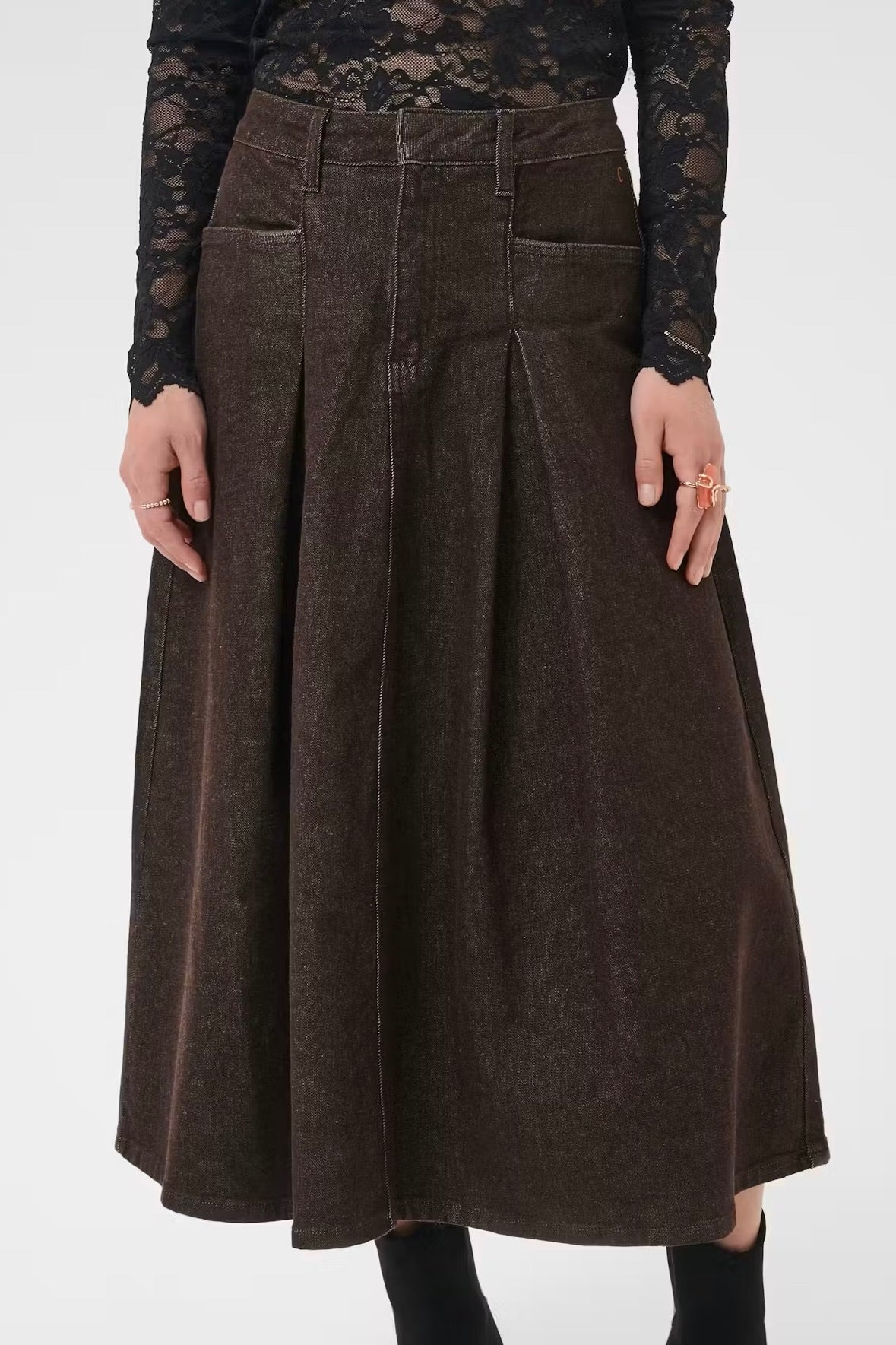 Cream: Renai Denim Skirt