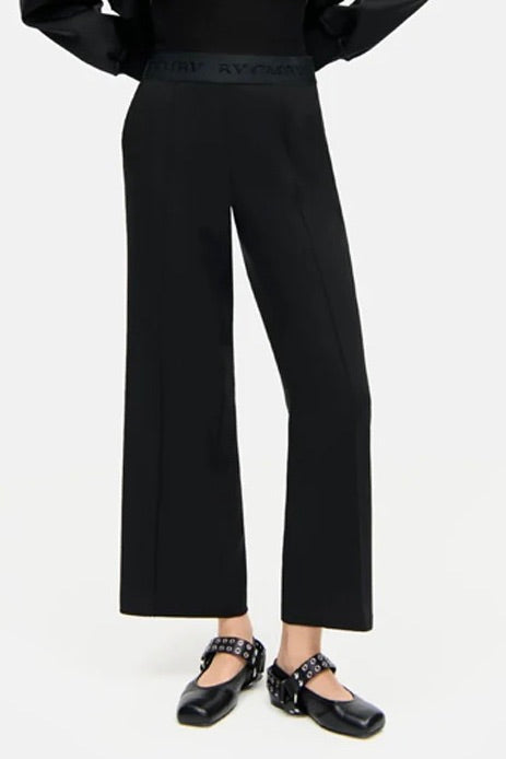 Cambio: Cameron Pant