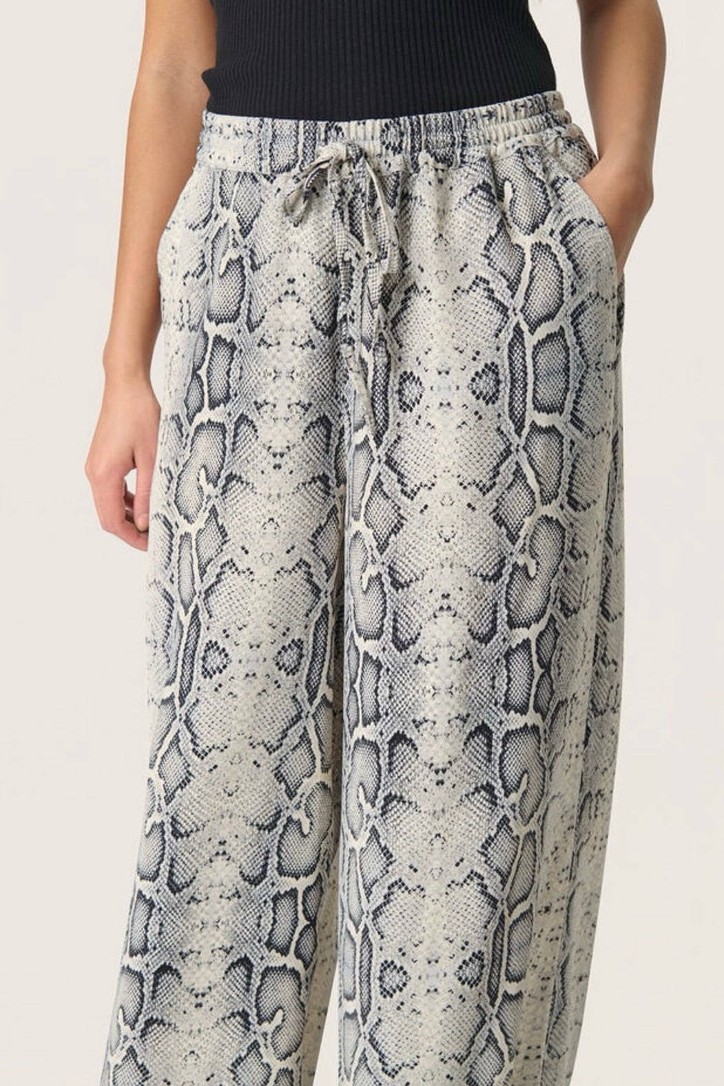 Soaked in Luxury: Shirley Pants