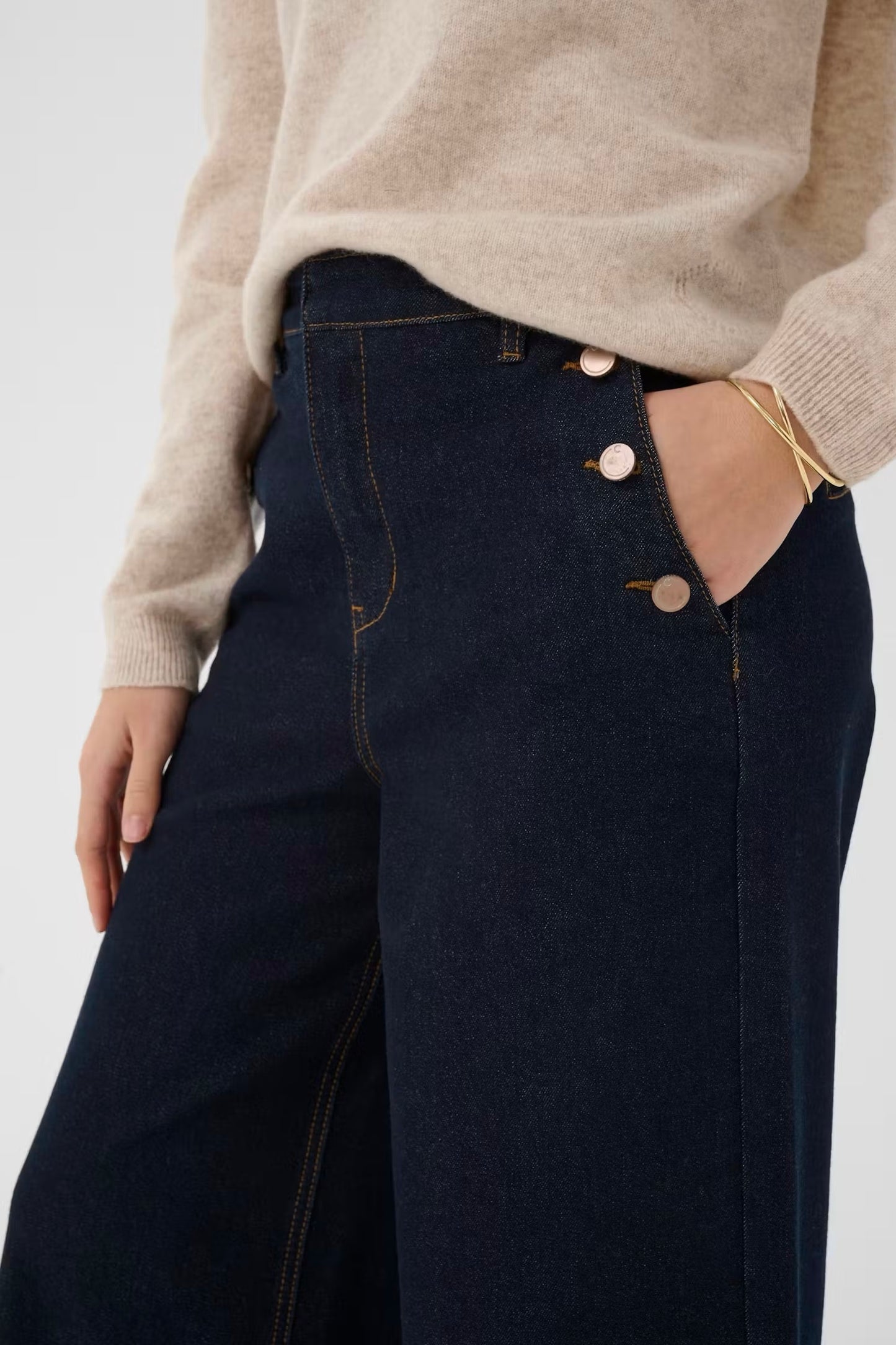 Cream: Visti Button Jeans