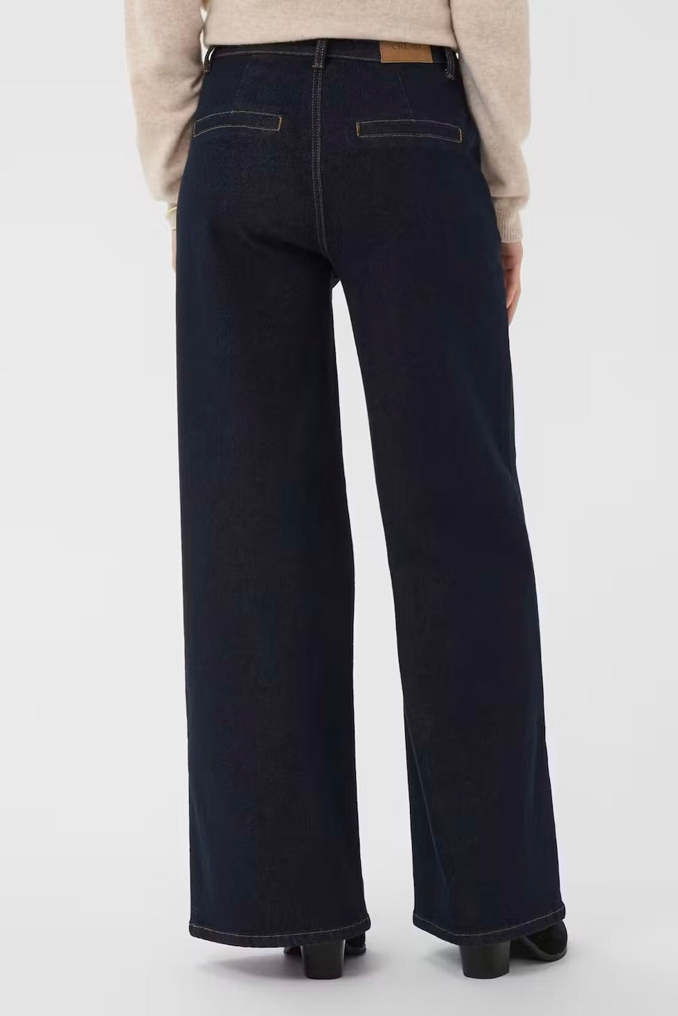 Cream: Visti Button Jeans